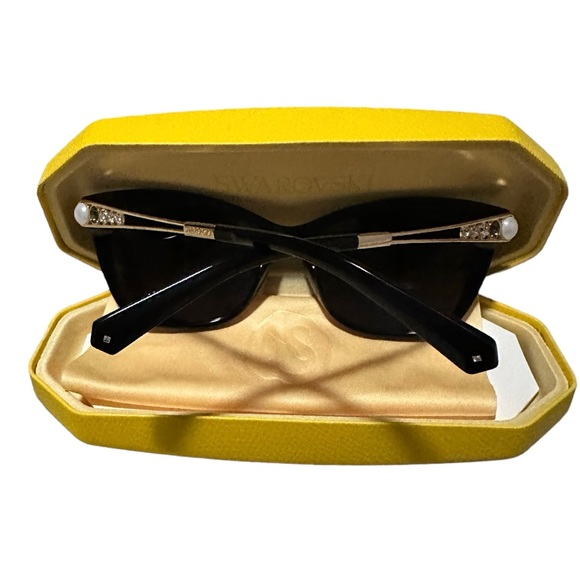 Swarovski Butterfly Sunglasses Shiny Black / Smoke Lenses - Picture 4 of 13